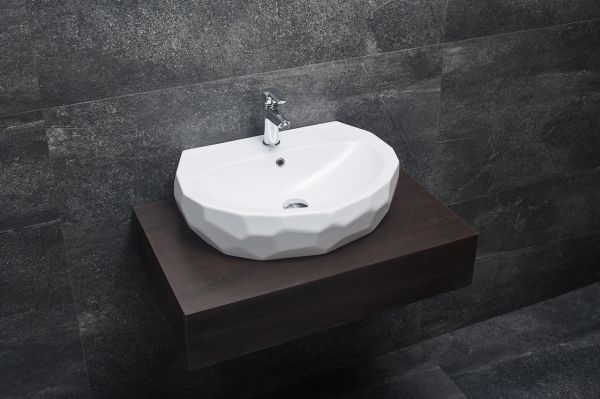 Diamas Beyaz 61 cm Batarya Delikli Lavabo